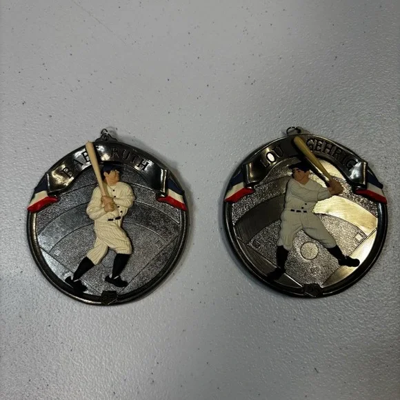 Hallmark Keepsake Baseball Heroes Ornament Babe Ruth & Lou Gehrig VTG - Picture 2 of 5